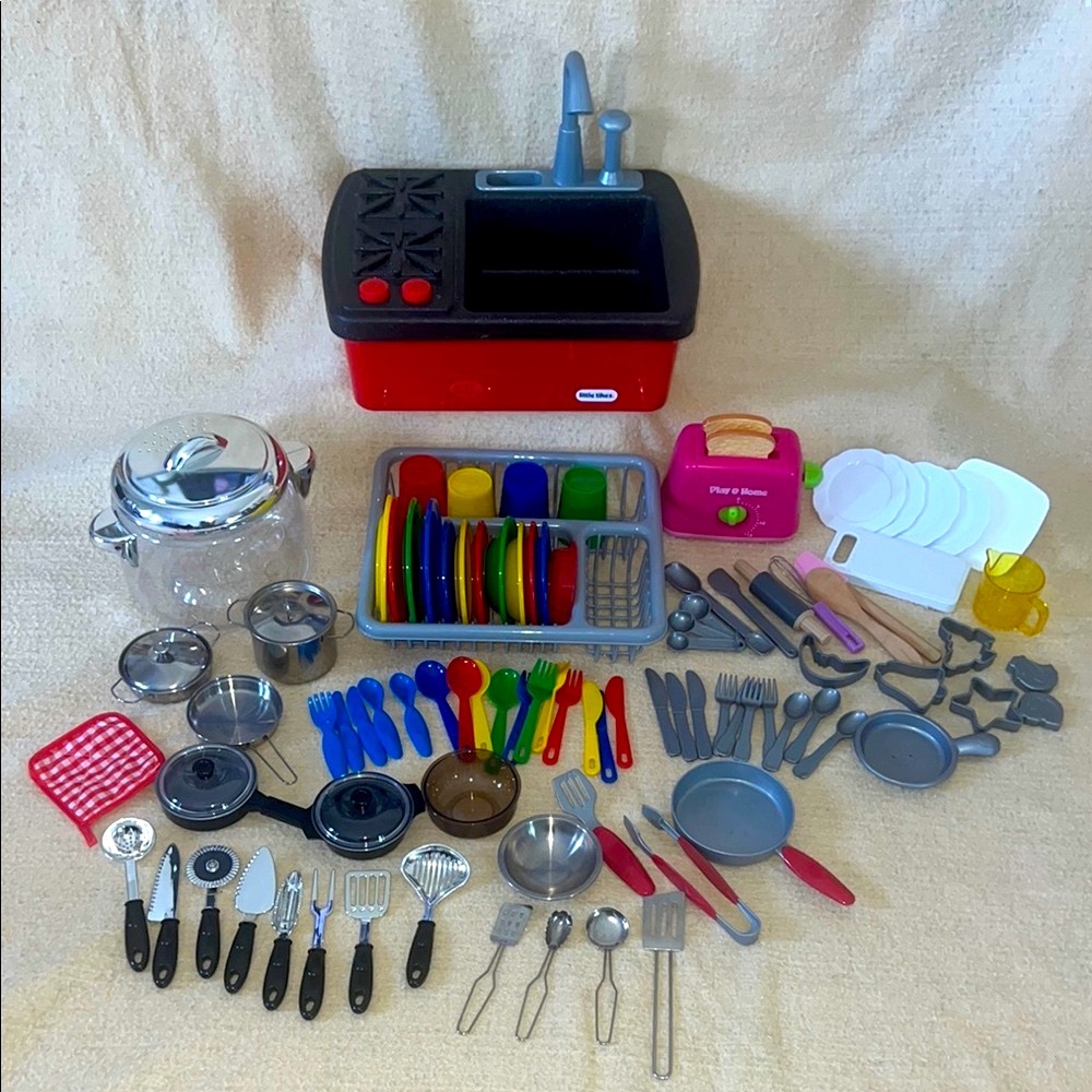 Kids Play Kitchen Set with Red Sink and Accessories